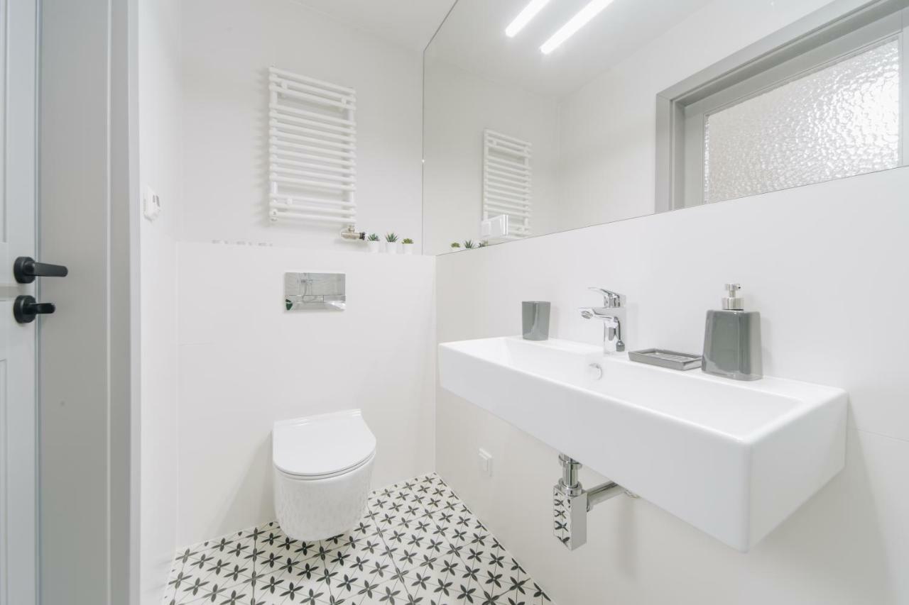 קרקוב M5 Main Square Stylish One Bedroom מראה חיצוני תמונה